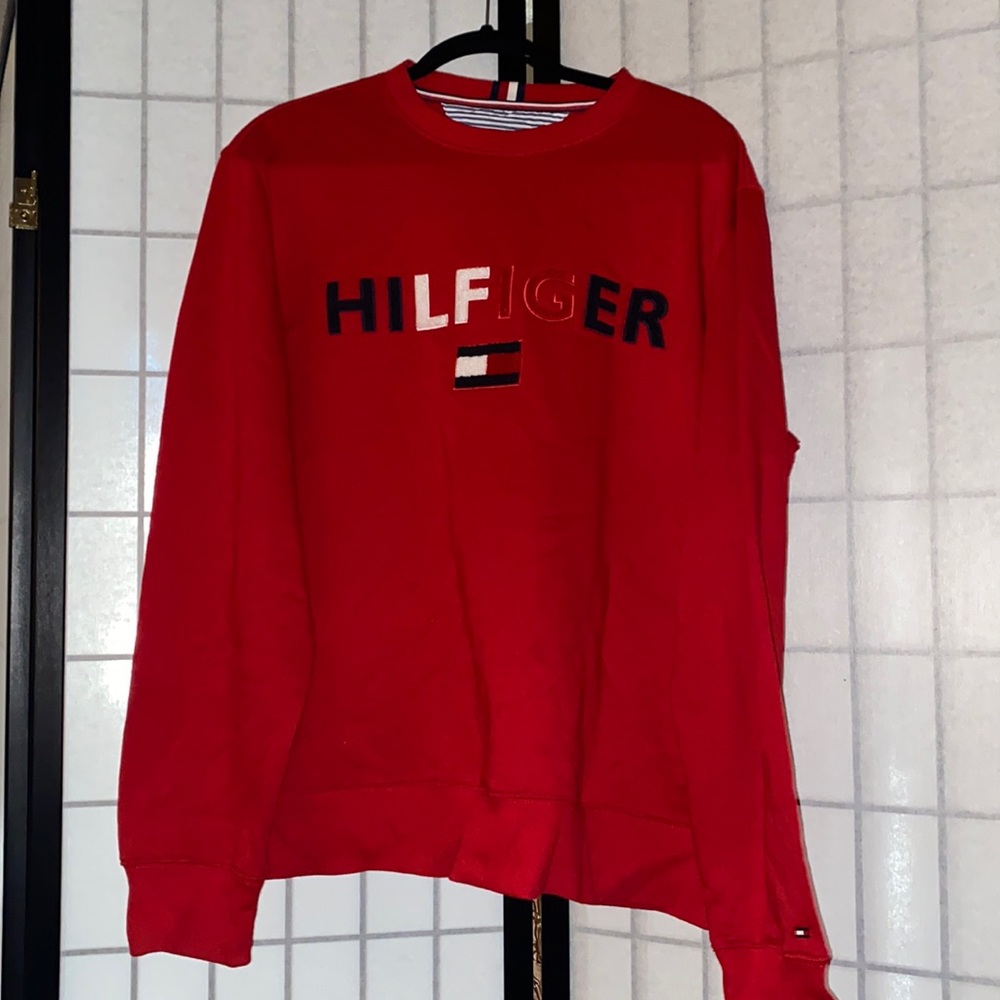 Hilfiger men's large long sleeve sweater/crewneck